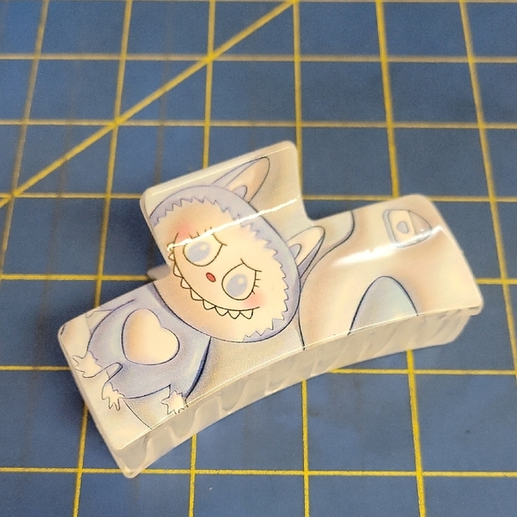 Labubu Character 3.5" Hair Clip Claw New - Picture 1 of 4
